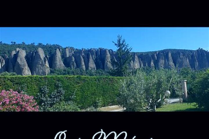 Ellie, 34 — Escort in Mees, France