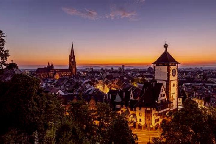 Ellie, 34 — Escort in Oberweiler im Tal, Germany