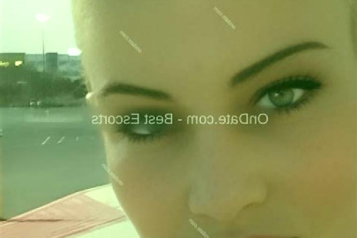 Ellie, 34 — Escort in Rain, Germany
