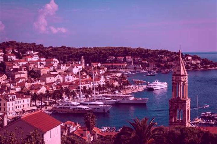Ellie, 34 — Escort in Siskovci, Croatia