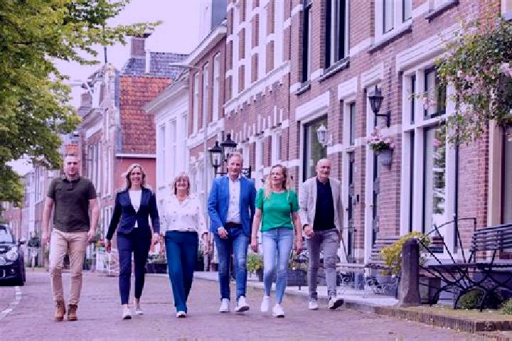 Ellie, 34 — Escort in Zuiderburen, Netherlands