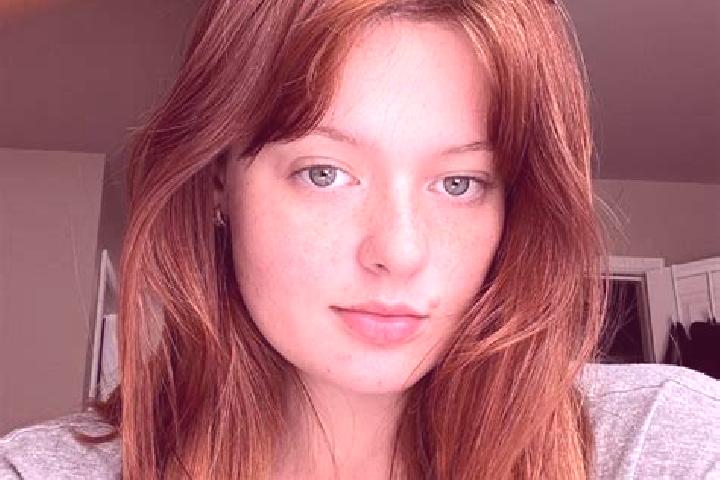 Ellie, 35, a red hazel-eyed asian companion based in Bezliudivka. Offering Striptease, Tantra, Massage, Deep French Kissing. Available for incall and outcall...