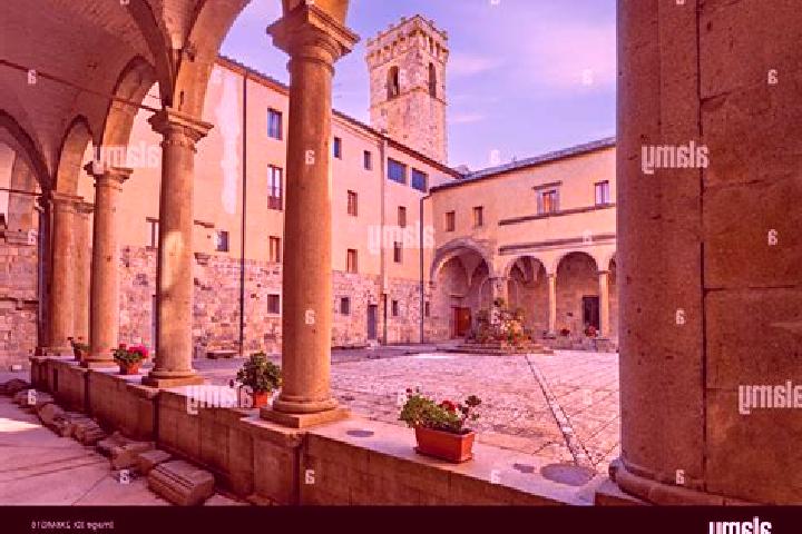 Ellie, 35 — Escort in Abbadia San Salvatore, Italy