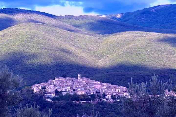 Ellie, 35 — Escort in Casperia, Italy