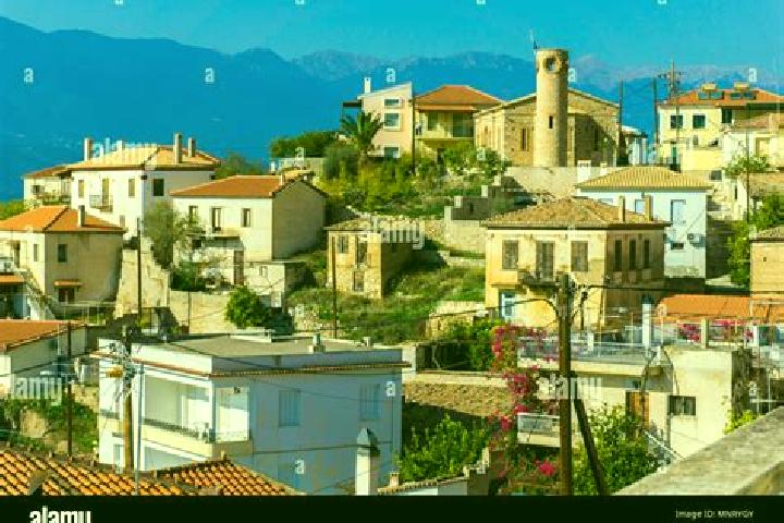 Ellie, 35 — Escort in Chrisso, Greece