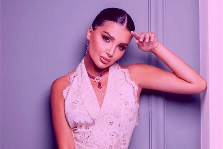 Ellie, 35 — Escort in Mal-e Khalifeh, Iran