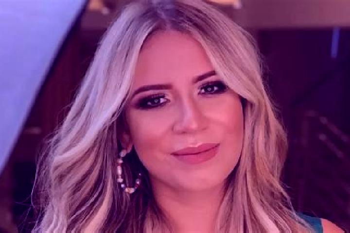 Ellie, 35 — Escort in Mendonca, Brazil