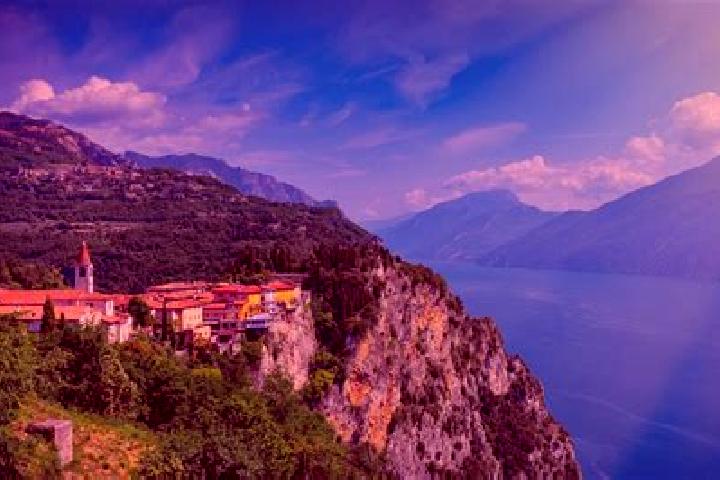 Ellie, 35 — Escort in Puegnago sul Garda, Italy