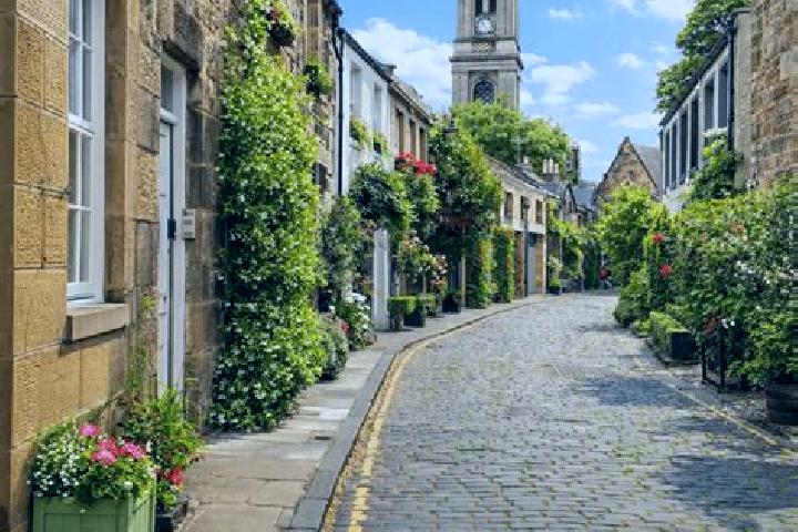 Ellie, 35 — Escort in Troon, United Kingdom