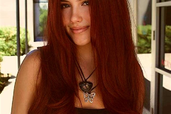 Ellie, 36, a auburn dark-eyed latina companion based in Cumaru. Offering Fetish, A-Level. Available for incall and outcall, overnight bookings available.