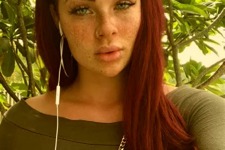 Ellie, 36, a auburn green-eyed latina companion based in Santa Rosa de Alto Yanajanca. Offering Couples, Domination, Erotic Massage. Available for incall and...