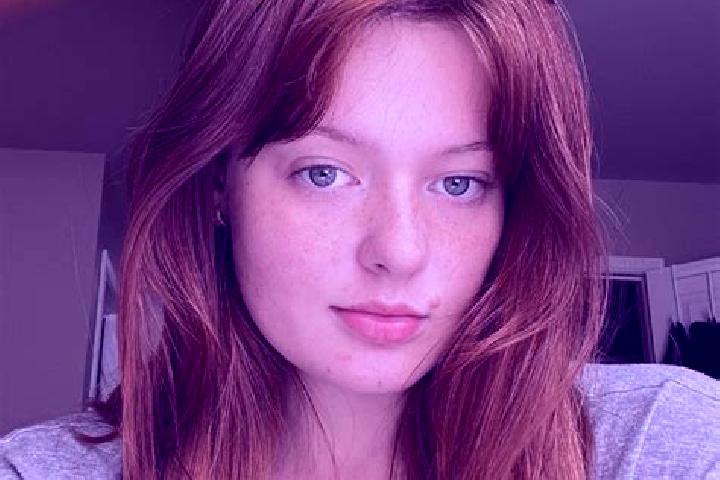 Ellie, 36, a auburn grey-eyed mixed companion based in Duanshen. Offering CIM, Prostate Massage, Couples, Party Girl, Tantra. Available for incall and outcal...