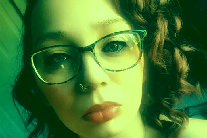 Ellie, 36 — Escort in Bicknell, United States
