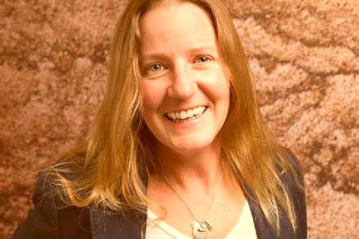 Ellie, 36 — Escort in Braham, United States
