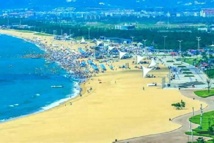 Ellie, 36 — Escort in Huangdao, China