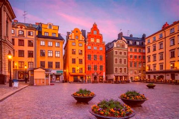 Ellie, 36 — Escort in Lund, Sweden