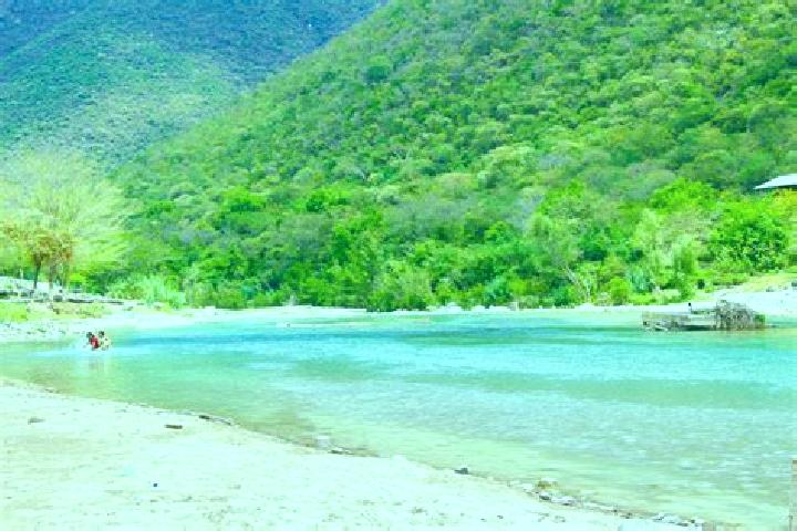 Ellie, 36 — Escort in Ojo Seco, Mexico