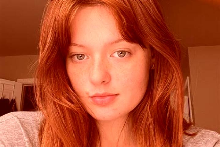 Ellie, 37, a auburn blue-eyed caucasian companion based in Caringin Lor. Offering 69, Roleplay. Available for incall and outcall, overnight bookings available.