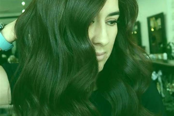 Ellie, 37, a auburn dark-eyed middle eastern companion based in Hongshi. Offering Domination, 69, Roleplay. Available for incall and outcall, day and evening...