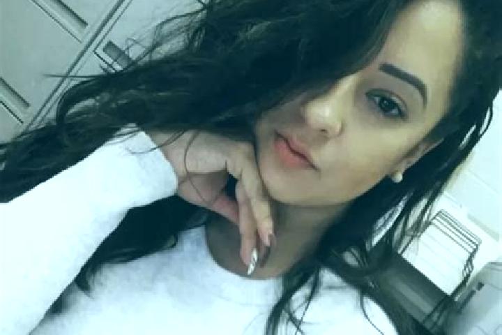 Ellie, 37, a black dark-eyed mediterranean companion based in Irirum. Offering Couples, 69, OWO. Available for incall and outcall, day and evening dates.