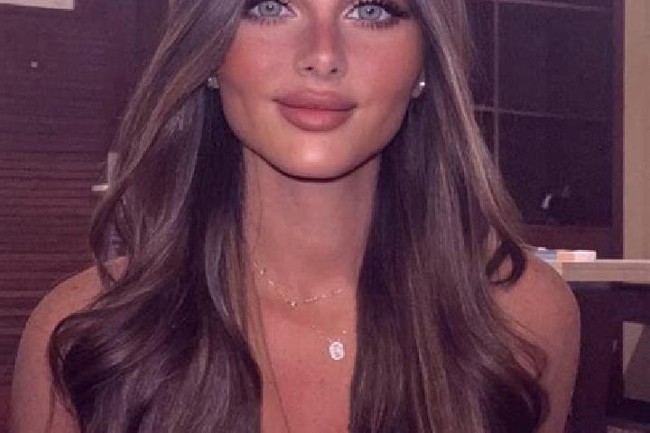 Ellie, 37, a brunette dark-eyed slavic companion based in Sunset Beach. Offering Dinner Date, Deep French Kissing, CIM, GFE, Erotic Massage. Available for in...