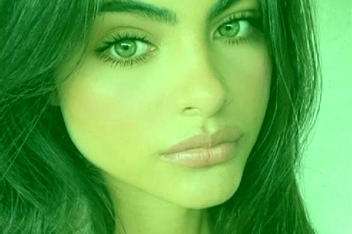 Ellie, 37, a brunette green-eyed caucasian companion based in Lakeland Highlands. Offering Duos, Roleplay, 69, Overnight. Available for incall and outcall, o...