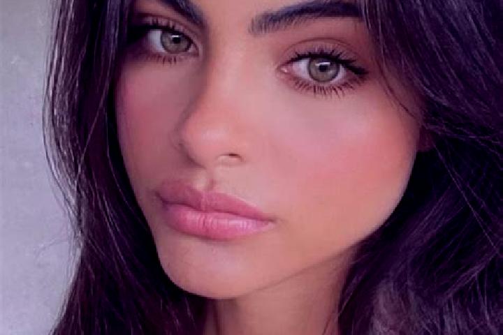 Ellie, 37, a brunette green-eyed indian companion based in Machangying. Offering Roleplay, Domination, CIM, Girlfriend Experience. Available for incall and o...