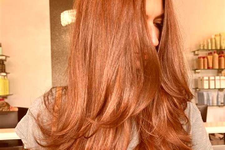 Ellie, 37, a chestnut brown-eyed middle eastern companion based in Le Sourn. Offering Fetish, GFE, Girlfriend Experience, Dinner Date, Party Girl. Available ...