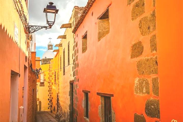 Ellie, 37 — Escort in Aguimes, Spain