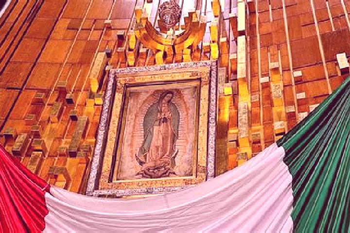 Ellie, 37 — Escort in Barrio la Guadalupe, Mexico