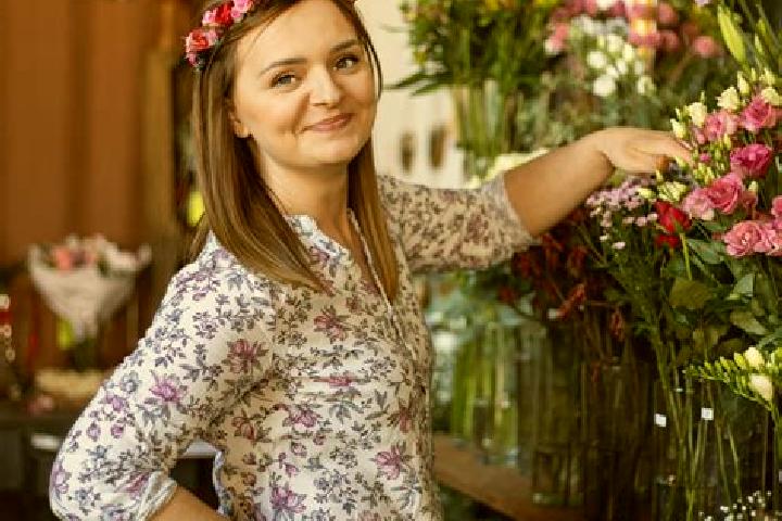 Ellie, 37 — Escort in Bychawa, Poland