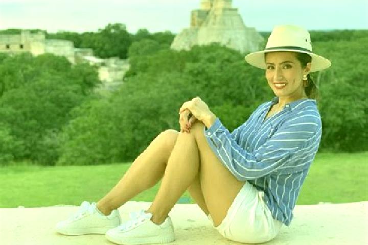 Ellie, 37 — Escort in Cocotitlan, Mexico