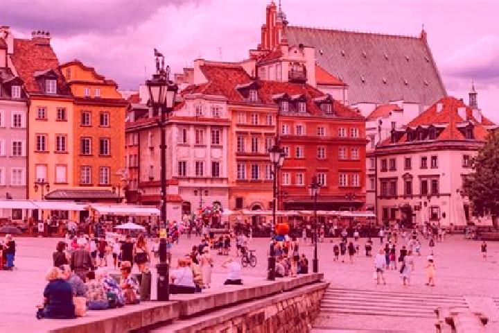 Ellie, 37 — Escort in Czulow, Poland