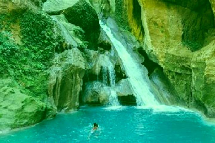 Ellie, 37 — Escort in Fond Bassin Bleu, Haiti
