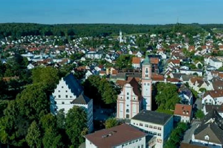 Ellie, 37 — Escort in Krumbach, Germany