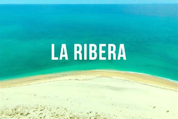 Ellie, 37 — Escort in La Ribera, Mexico