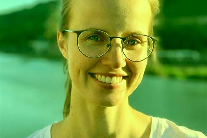Ellie, 37 — Escort in Langensendelbach, Germany