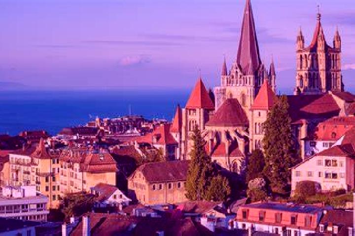 Ellie, 37 — Escort in Lausanne, Switzerland