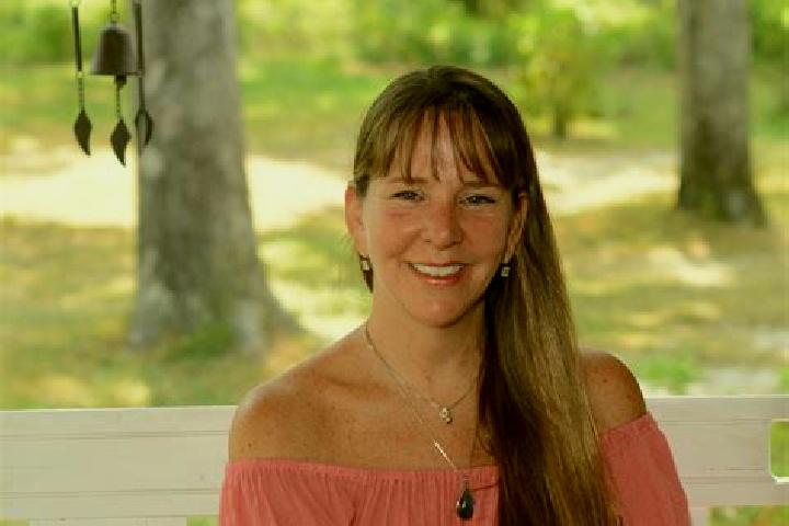 Ellie, 37 — Escort in Mount Holly, United States