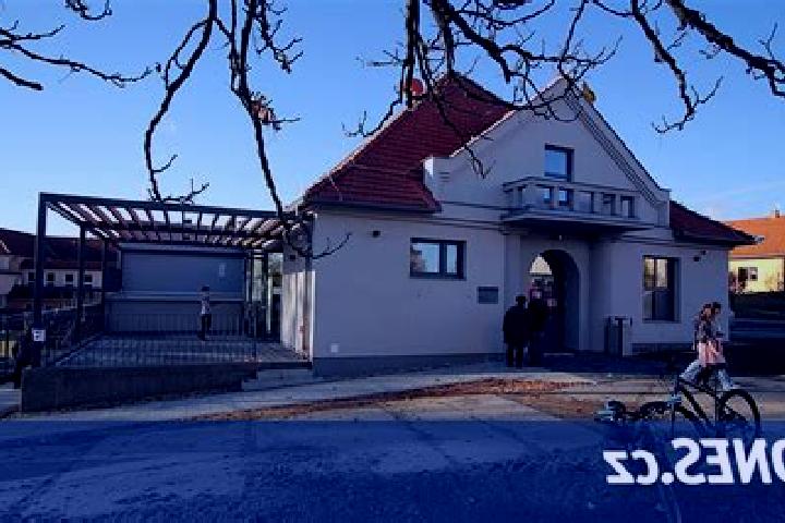 Ellie, 37 — Escort in Stepanov nad Svratkou, Czech Republic