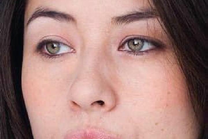 Ellie, 38, a auburn green-eyed asian companion based in Broward Estates. Offering Erotic Massage, Dinner Date, Party Girl, Massage. Available for incall and ...