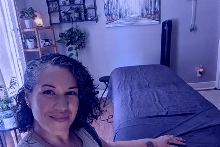 Ellie, 38, a black grey-eyed ebony companion based in Icarai de Minas. Offering Overnight, Massage, CIM, Prostate Massage, 69. Available for incall and outca...
