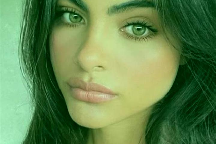 Ellie, 38, a brunette green-eyed caucasian companion based in Weiwangzhuang. Offering Tantra, Domination, Deep French Kissing, Party Girl, Couples. Available...