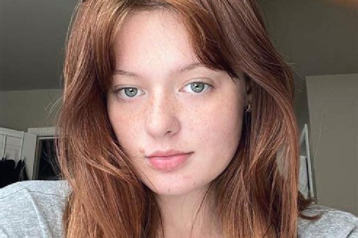 Ellie, 38, a red grey-eyed caucasian companion based in Balatonfoldvar. Offering Prostate Massage, Overnight, Massage, Duos, 69. Available for incall and out...