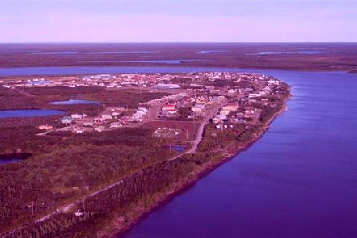 Ellie, 38 — Escort in Aklavik, Canada