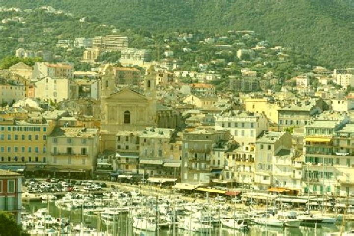 Ellie, 38 — Escort in Bastia, France