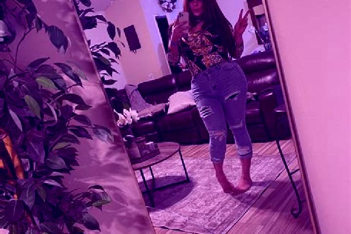 Ellie, 38 — Escort in Glasco, United States