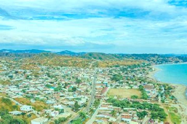 Ellie, 38 — Escort in Tumbes, Peru
