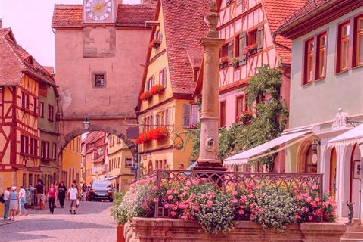 Ellie, 38 — Escort in Werdohl, Germany