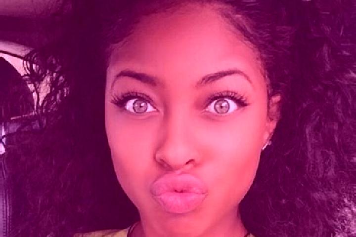 Ellie, 39, a black green-eyed ebony companion based in Regensdorf / Watterstrasse. Offering Deep French Kissing, Erotic Massage, Roleplay. Available for inca...